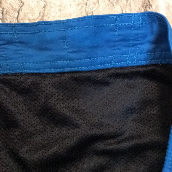 Rip zone size large swim trunks - Picture 6 of 9